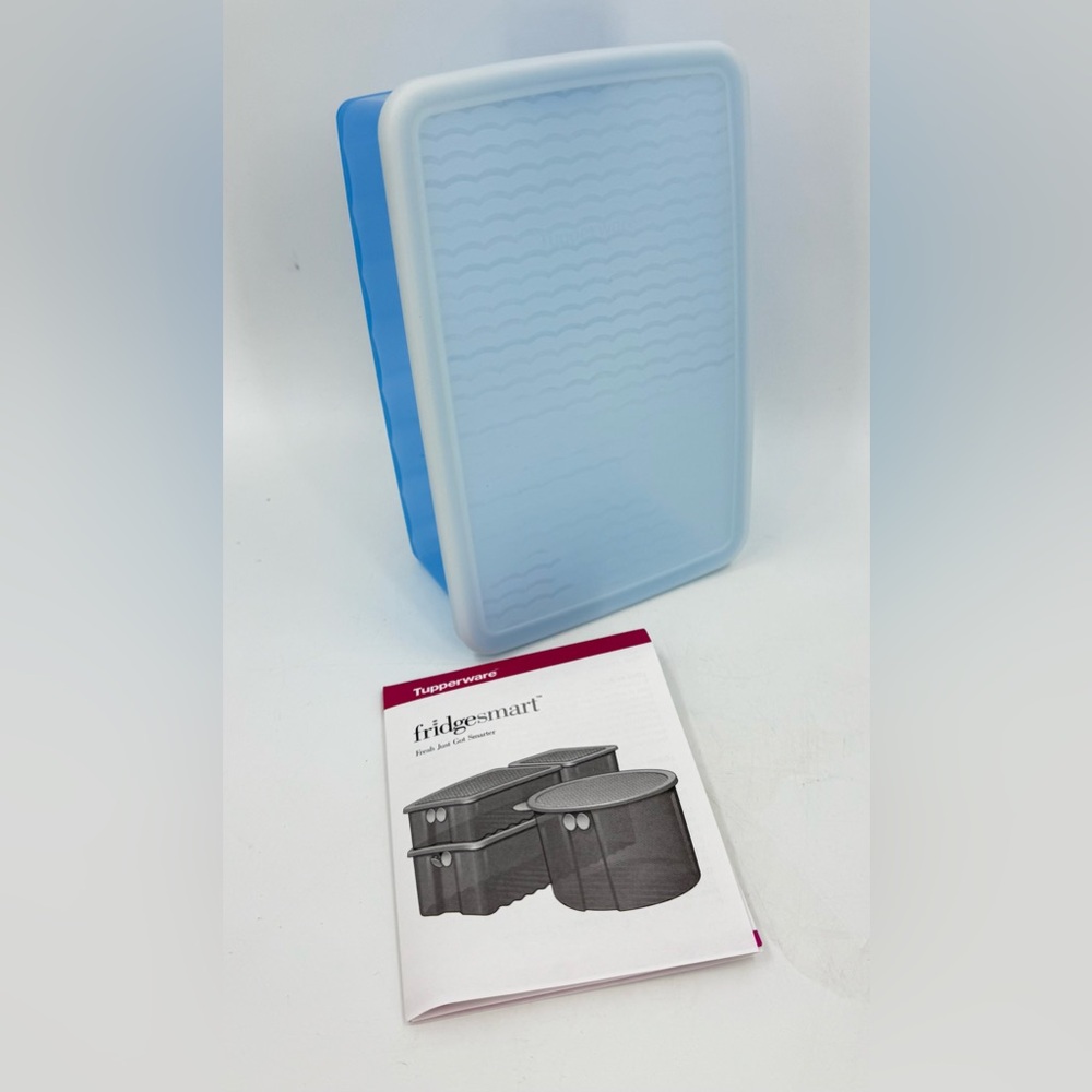 Tupperware 3991A-2 FridgeSmart Fruit Vegetable Vented Refrigerator Container NEW - Picture 1 of 8